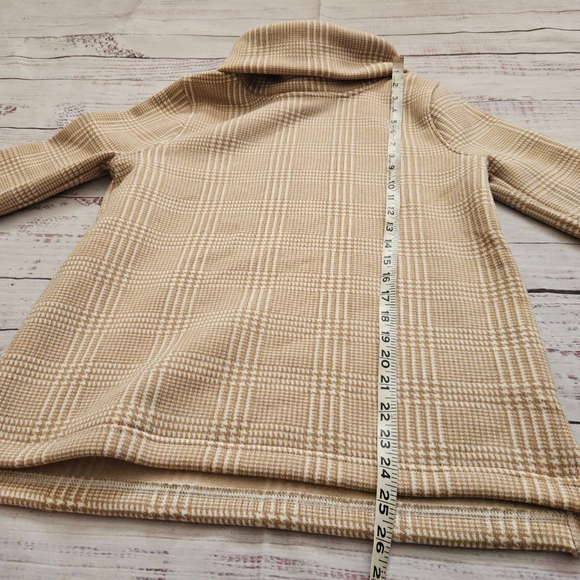 J. Crew Tan White Houndstooth Cowl Neck Neutral Capsule Sweater Womens Medium - Picture 4 of 5